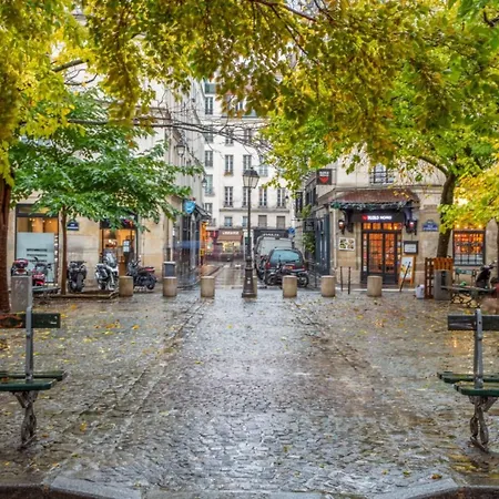 Apartment Typical And Cosy Flat At The Heart Of Marais In - Welkeys Paris